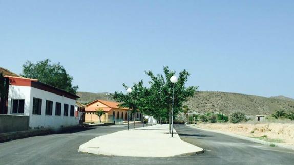 Cantoria, pendiente de inaugurar en Almanzora el parque infantil, la pista de pádel y el asfaltado de una de sus calles