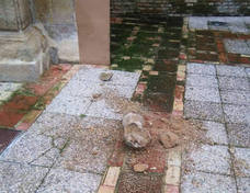 Avisan del deterioro que sufre la fachada del Palacio de Don Gome