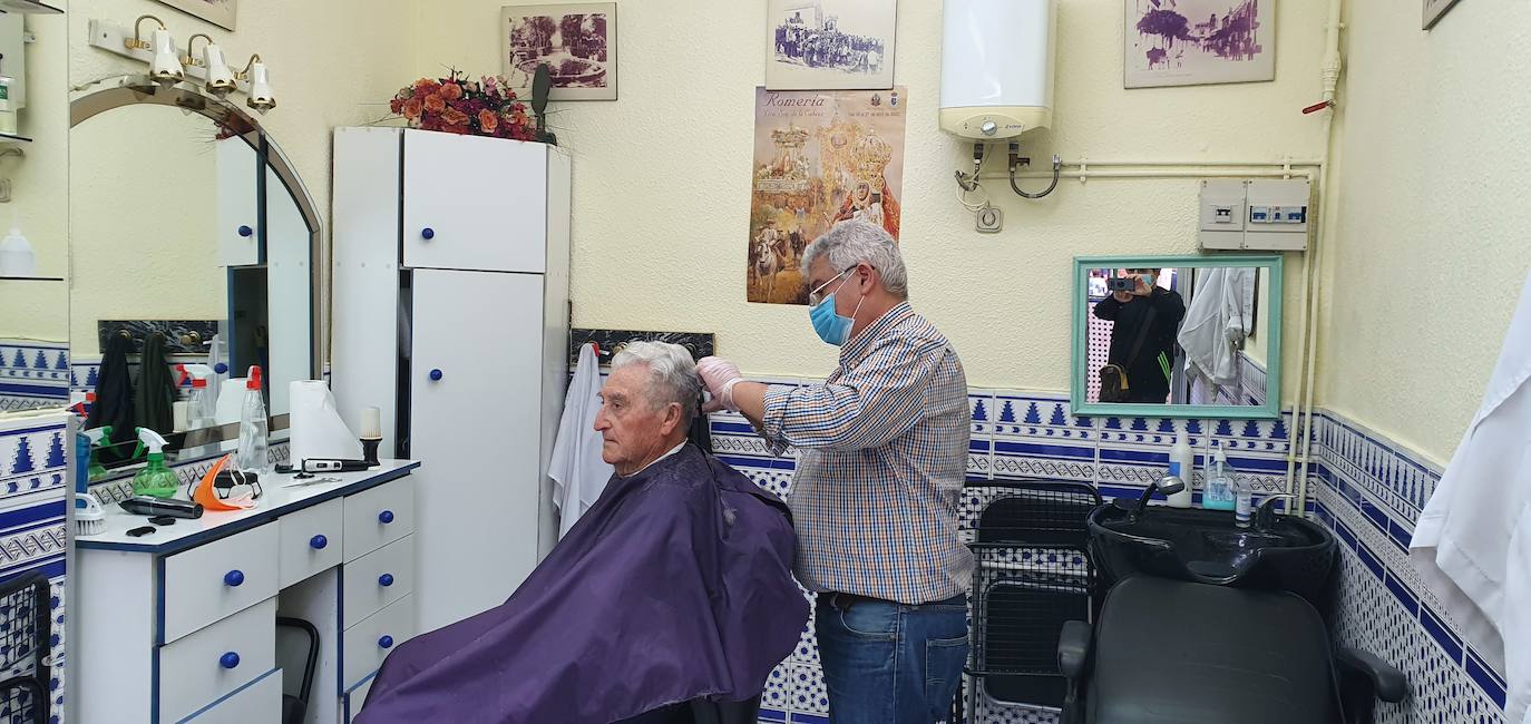 Las peluquerías han empezado a tener actividad esta semana. 