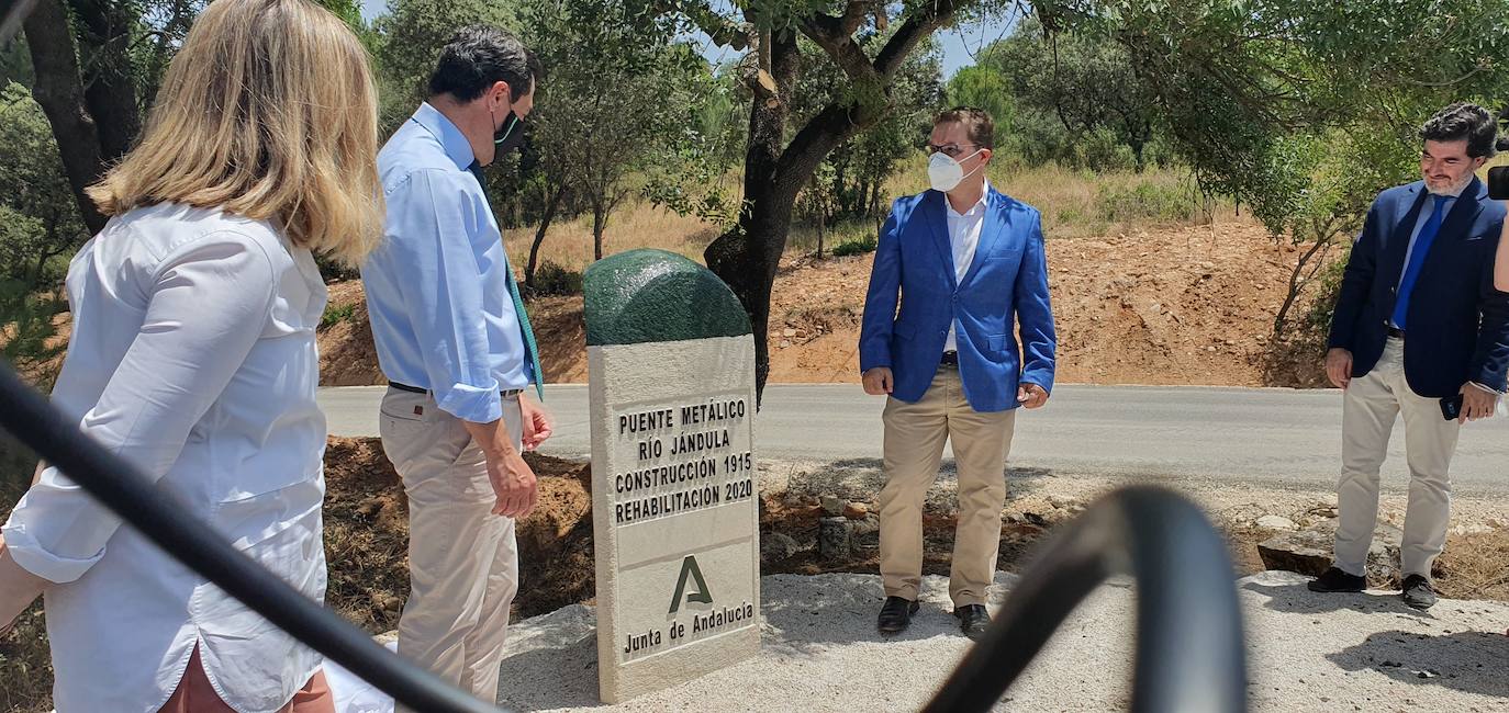 Inauguración del la rehabilitación del puente del río Jándula con la presencia del presidente de la Junta, Juanma Moreno 