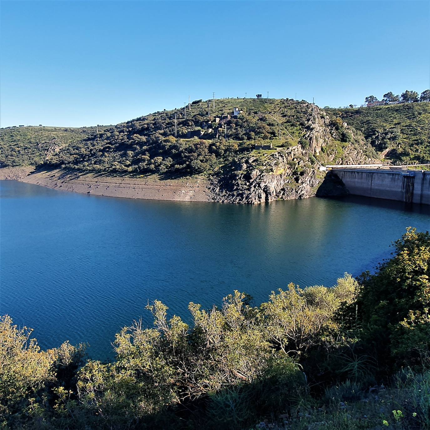 Aspecto que presentaba el pantano el pasado domingo. 