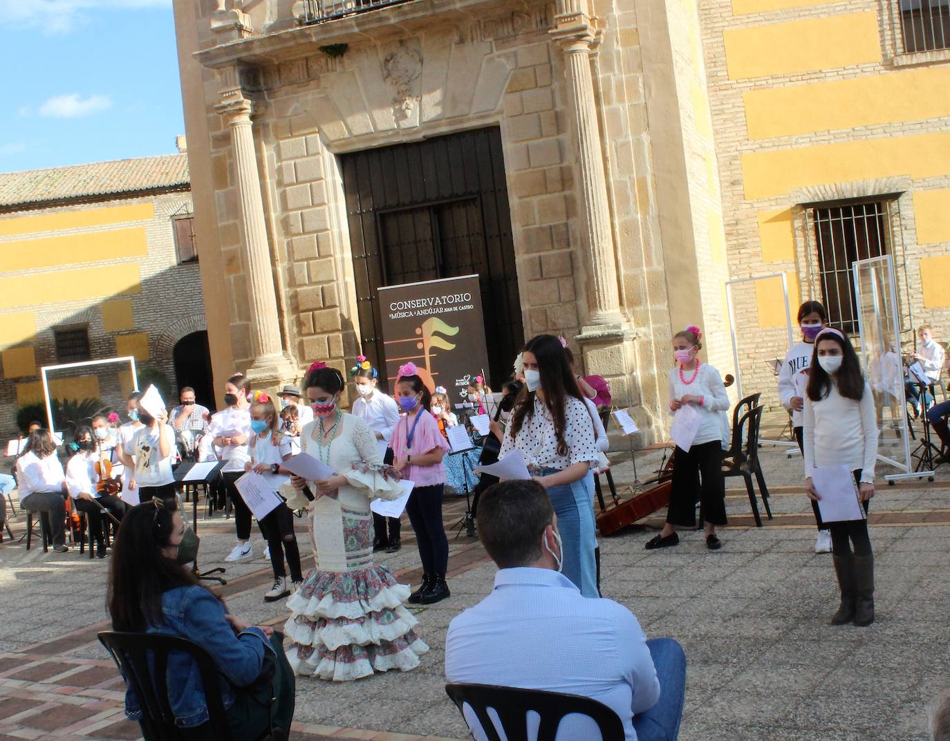 EL alumnado de Conservatorio Elemental en una actuación celebrada en Don Gome. 
