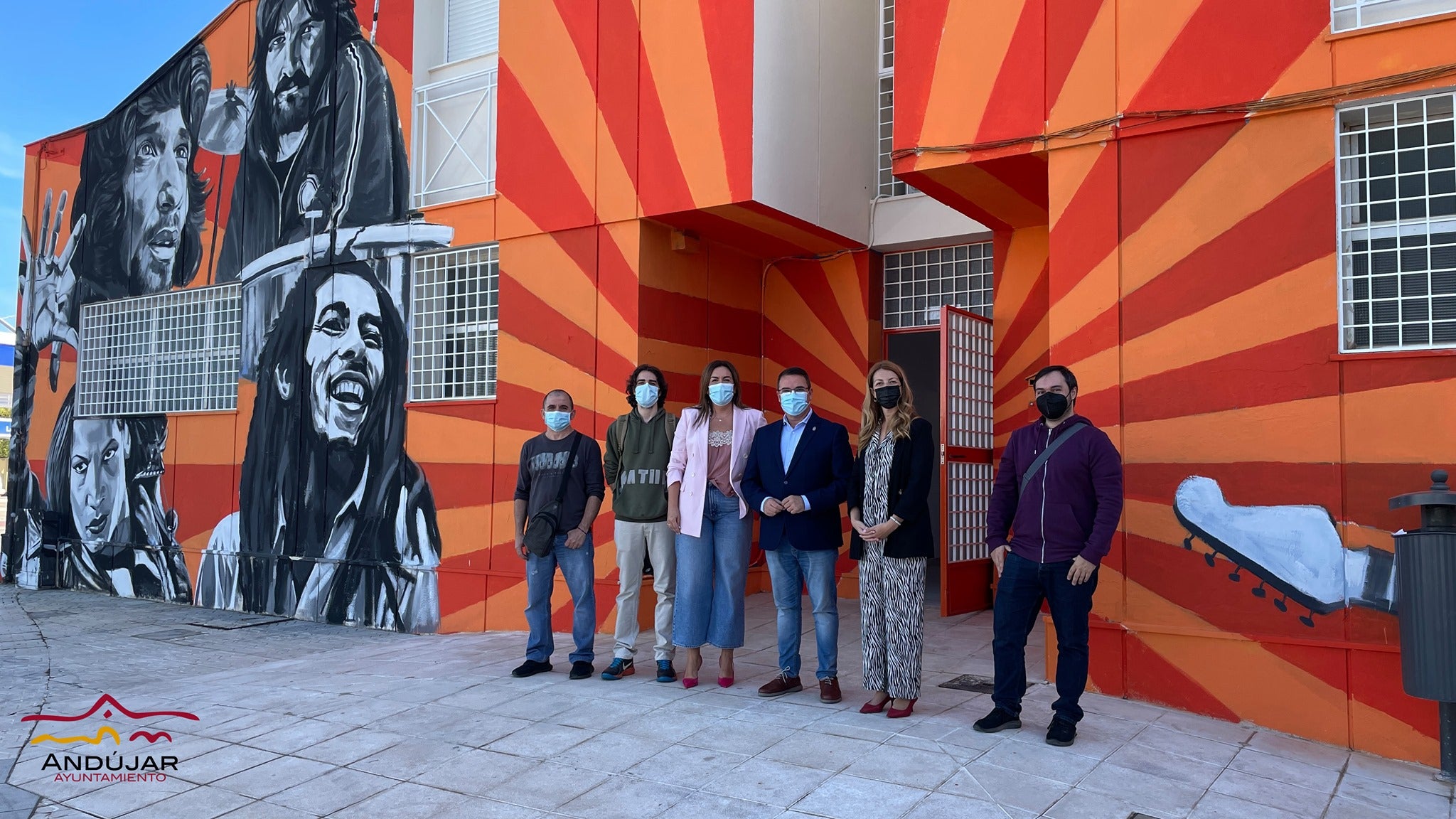 Los grupos locales ya disponen de salas de ensayo