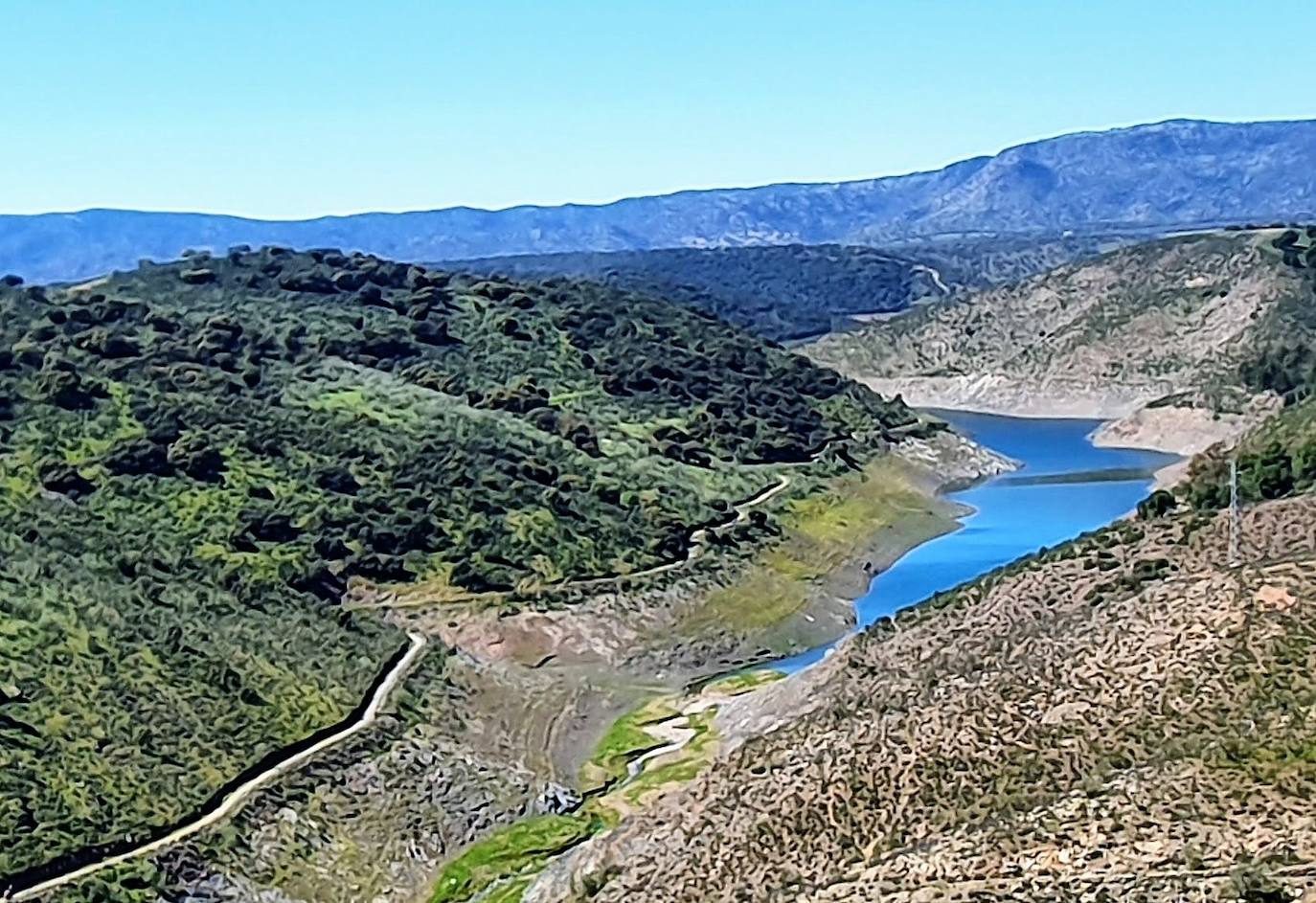 COLA DEL PANTANO DEL RUMBLAR. 
