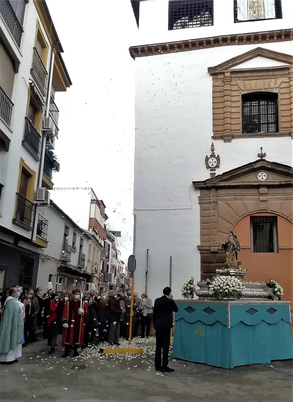 La Inmaculada llena de esperanza las calles de la ciudad con su procesión