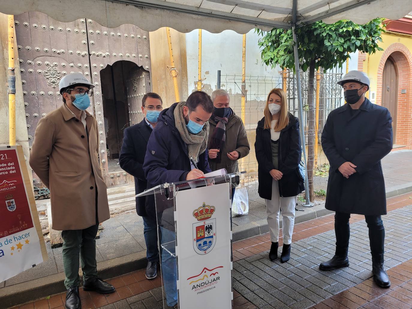 Empieza la cuenta atrás para el añorado arreglo del Palacio del Ecijano
