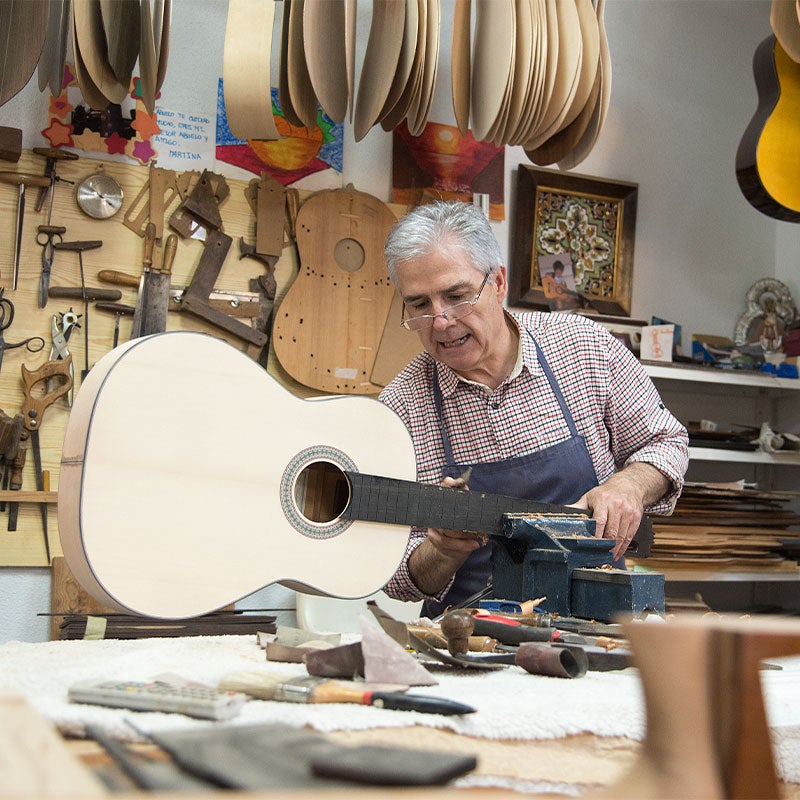 El fabricante de guitarras artesanas, José Rodríguez Peña, será el próximo Galardón Rafael Romero