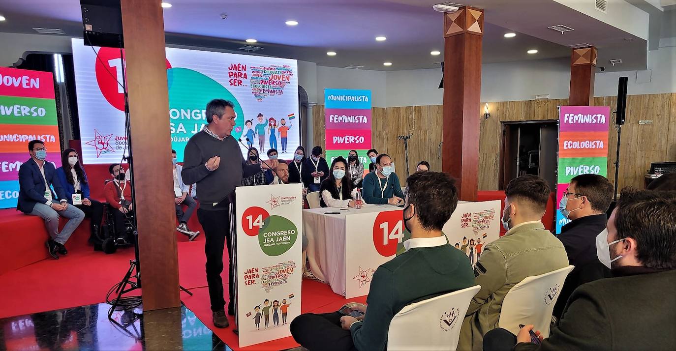 Espadas, durante su discurso en el congreso provincial de Juventudes Socilalistas. 