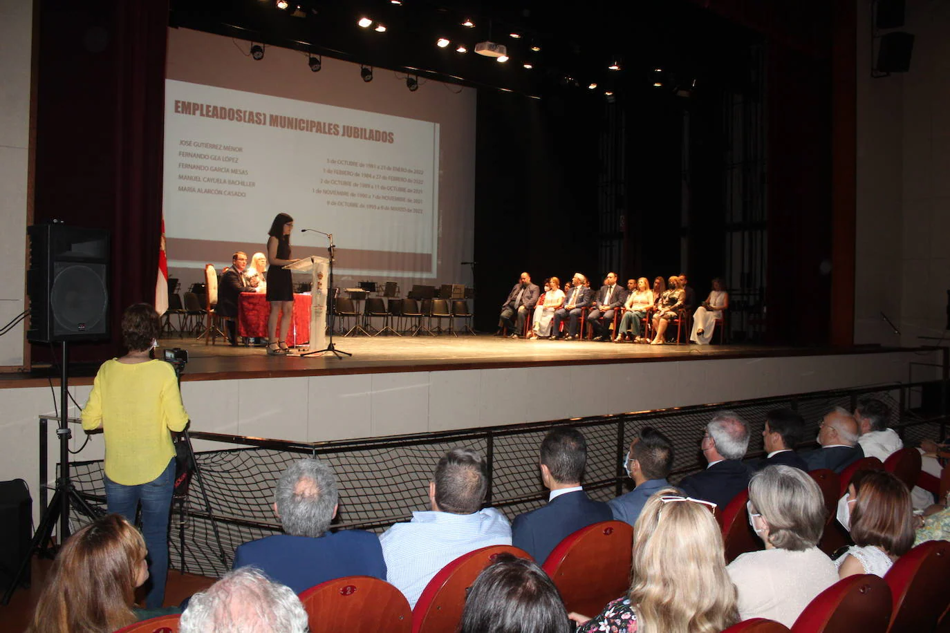 Aspecto que presentaba ayer el Teatro Principal con motivo de la celebración del Día de la Ciudad. 