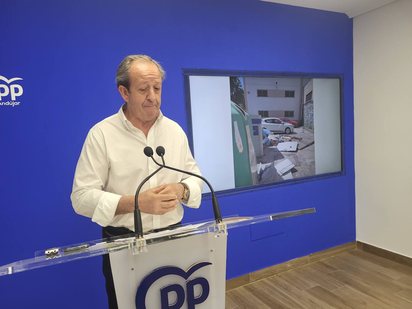 Carmona, ayer durante su comparecencia. 