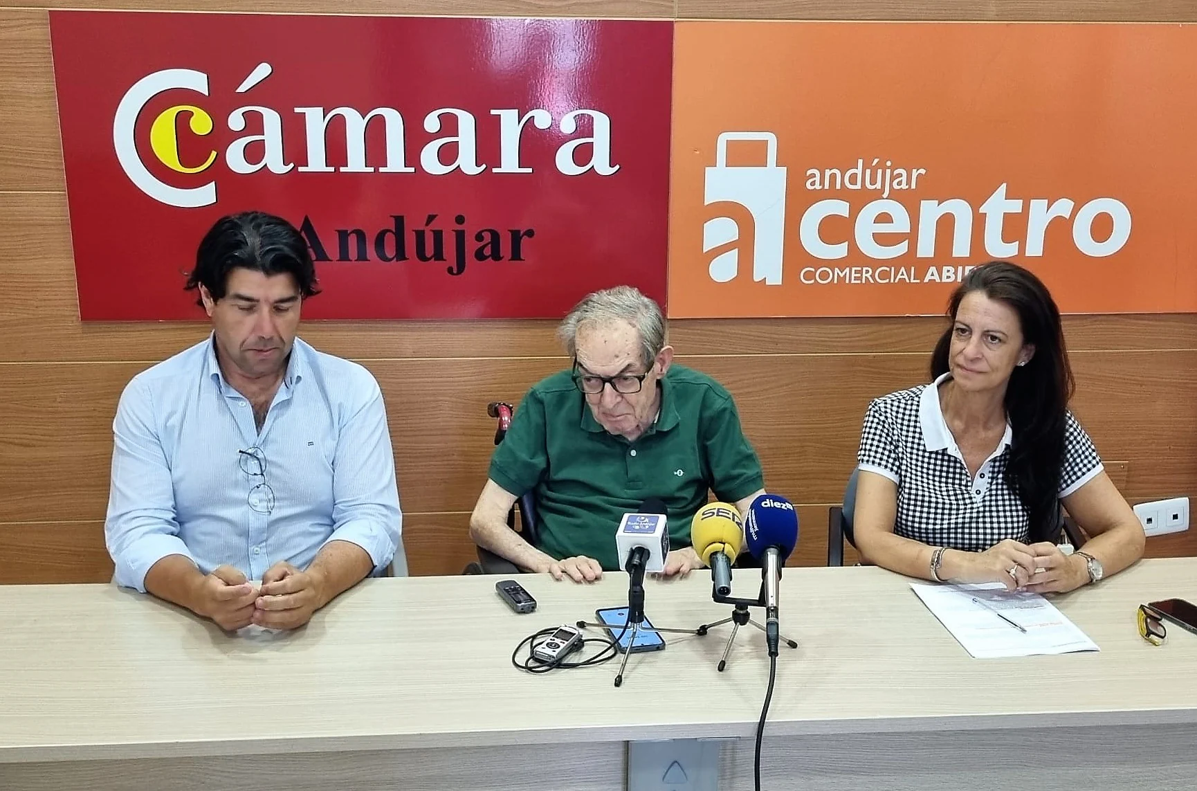 Ángel Luis Calzado, Eduardo Criado y Ana Peña. 