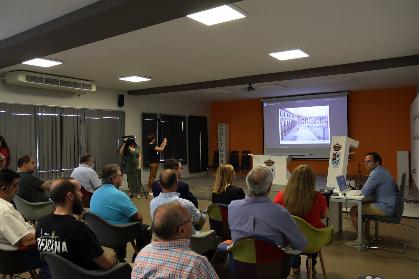 PRESENTACIÓN DEL PROYECTO DE REMODELACIÓN DE LA PLAZA DE ESPAÑA. 