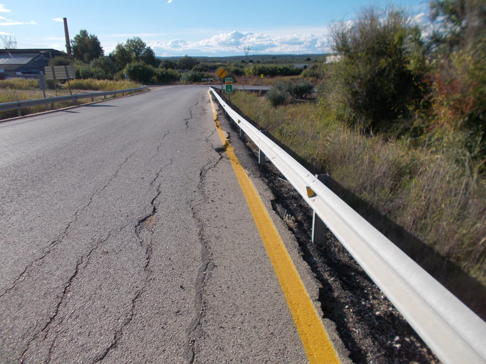 La Junta recibe 11 ofertas para la reparaciónintegral de la A-6176 entre Arjona y Marmolejo