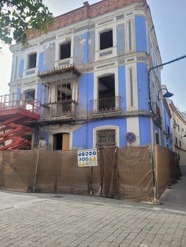 Aspecto que presentaba el edificio hoy miércoles 9 de agosto.