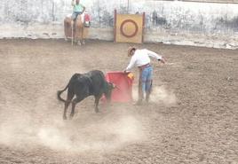 Valiente durante su preparación para el festejo homanaje.