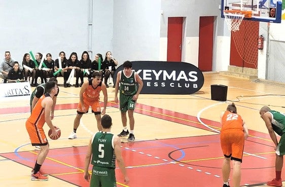 Tiros libres de los melillenses en el partido del pasado sábado.