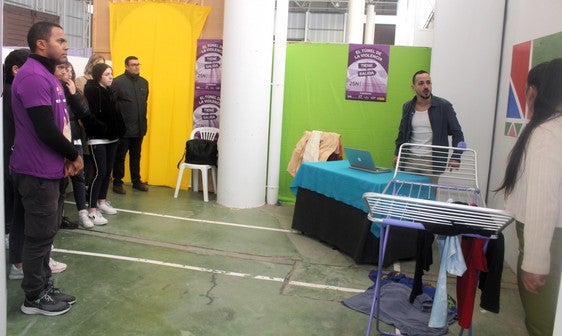 Andújar muestra la salida en el drama de los malos tratos hacia la mujer