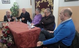 Participantes en la mesa redonda.