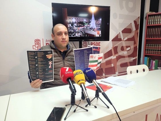 El PSOE califica de «pobre» la campaña de Navidad de Andújar