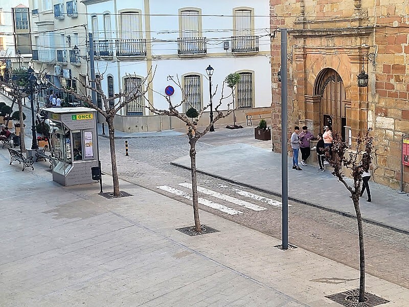 El Consistorio de Marmolejo va a peatonalizar por completo la céntrica Plaza de la Constitución