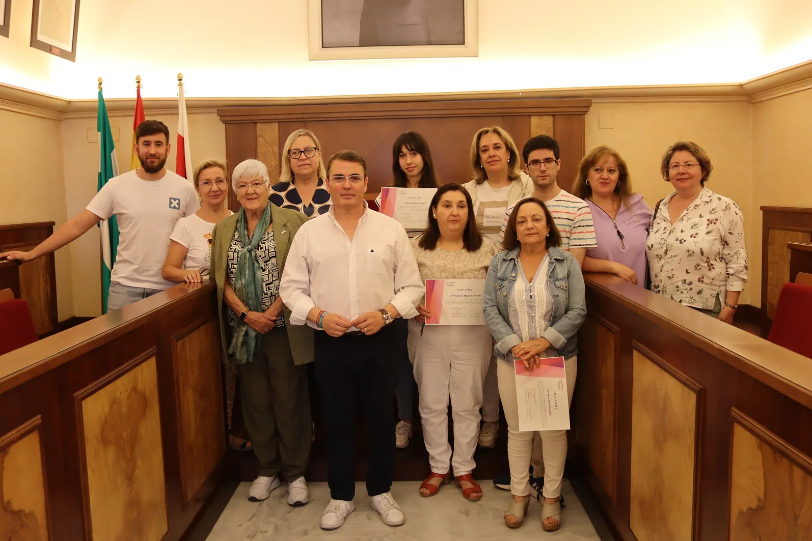 El Ayuntamiento de Andújar entrega los certificados de participación a los beneficiarios del programa de prácticas becadas de APROMPSI