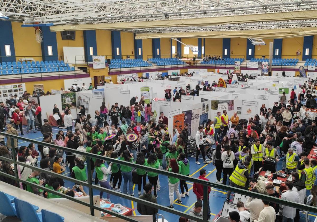 Éxito de organización y participación del 8º Salón del Estudiante de Marmolejo
