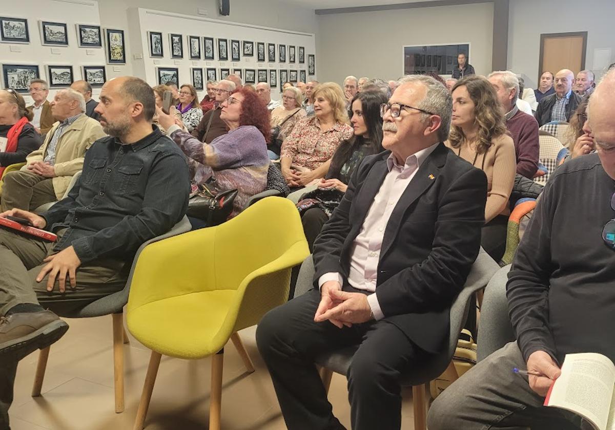 Un libro rescata las andanzas de dirigentes del Partido Comunista en la Campiña