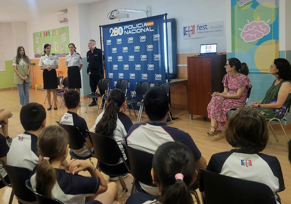 Acto de clasura desarrollado en el centro educativo.