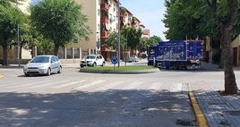 Rotonda del sector Almería, ubicada en el Polígono Puerta de Madrid. J. C. González