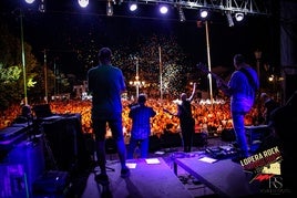 El público se entregó por completo a los conciertos.