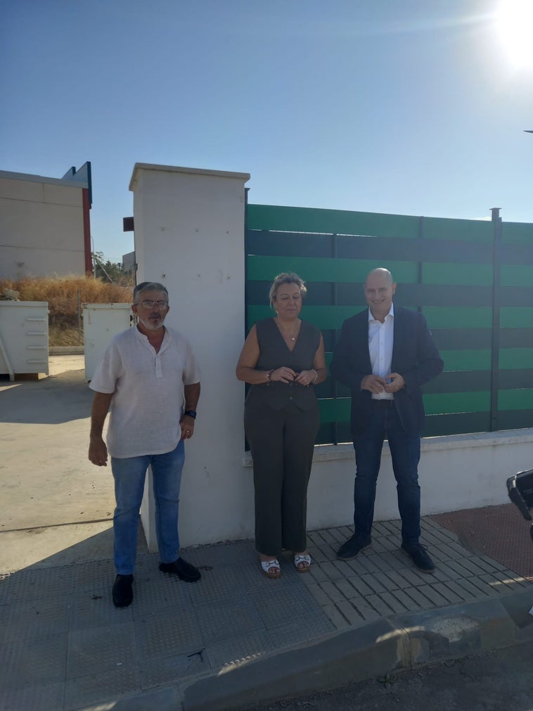 Diputación invierte 27.000 euros en la instalación del sistema de mimetización del punto de acopio de Lopera