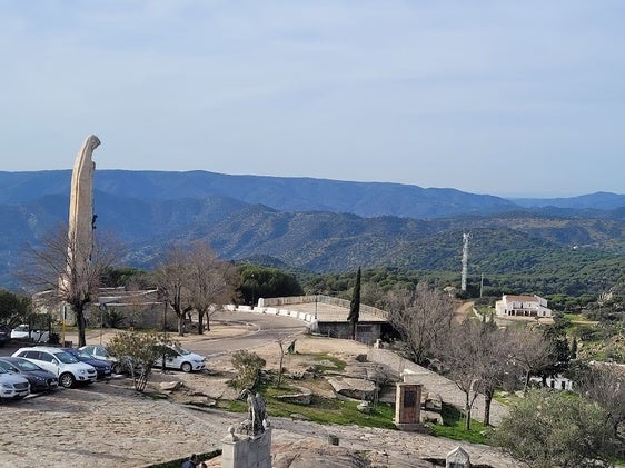 Vox agita a la defensa del patrimonio artístico del Santuario Virgen de la Cabeza