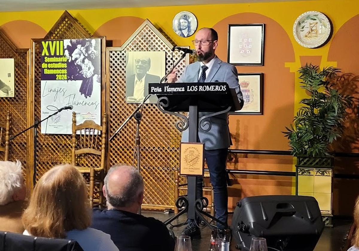 Rafael Expósito, durante su charla.