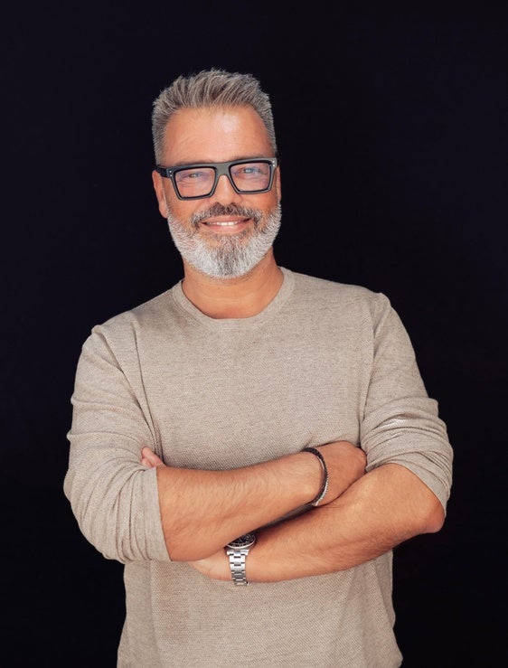 El estilista Víctor del Valle recibirá el premio Andújar Flamenca Glamour 2025