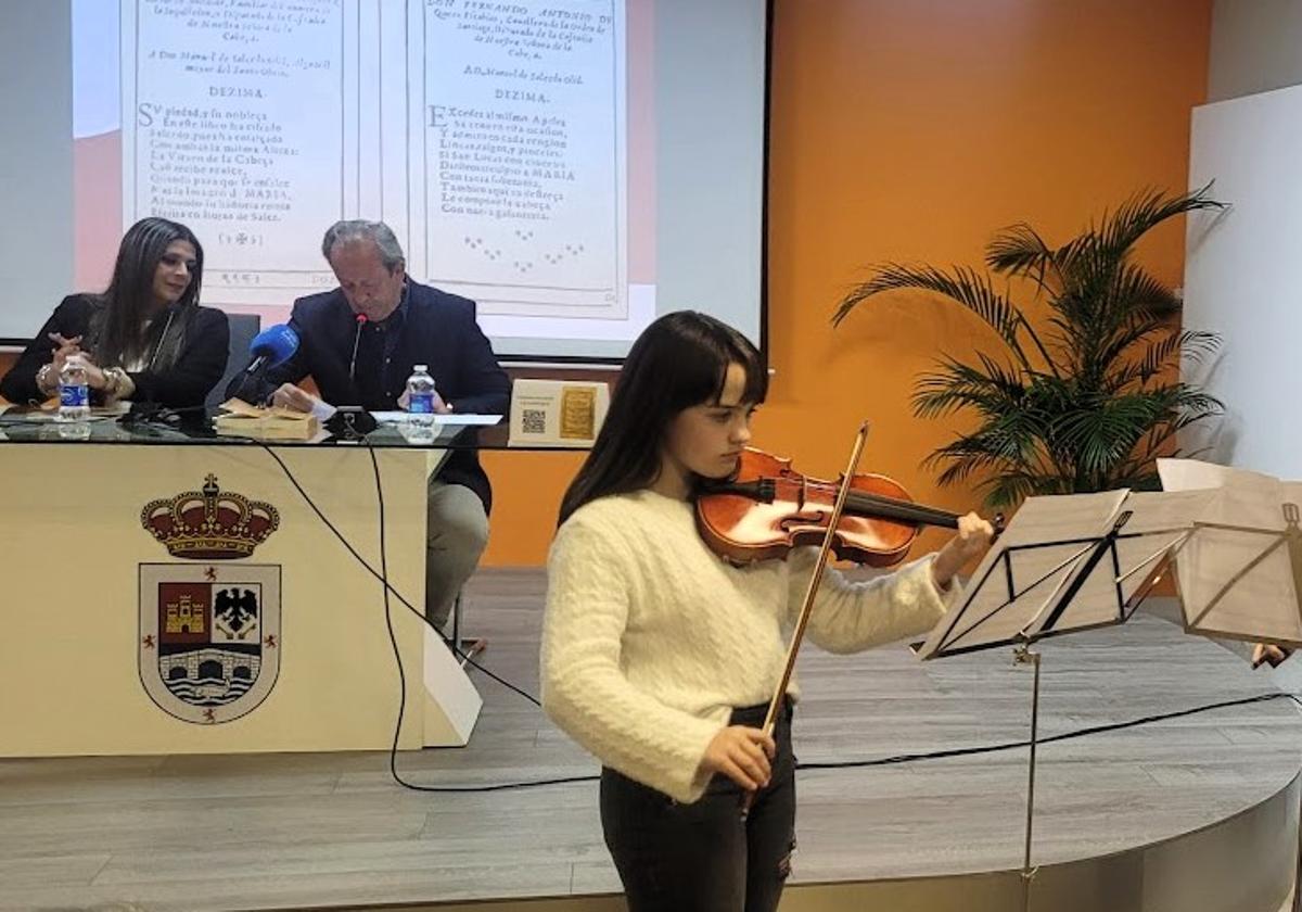 La música estuvo presente en el acto de presentación de esta obra histórica.