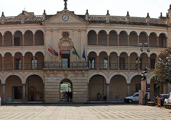 IU-Podemos afirma que el periodo medio de pago a proveedores se ha triplicado en Andújar