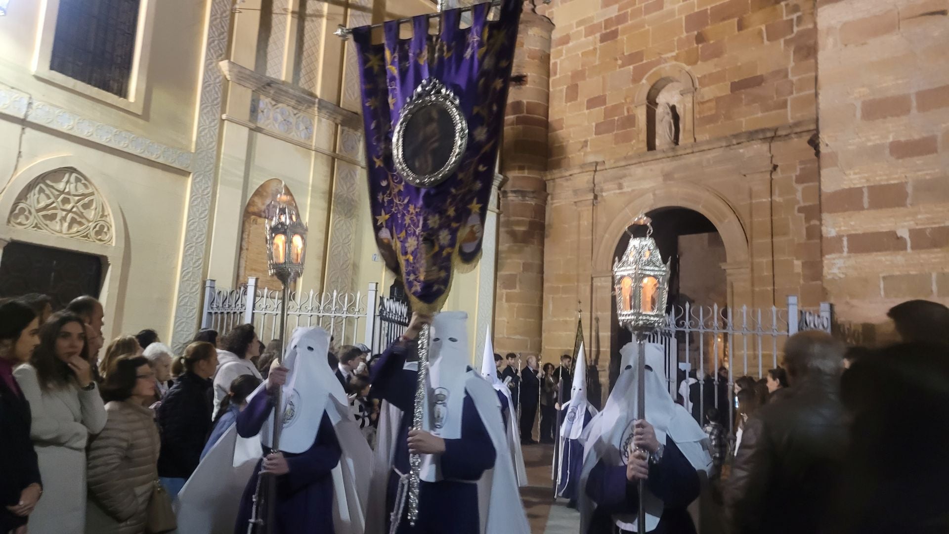 Jesús vive en Andújar su particular 'Getsemaní'