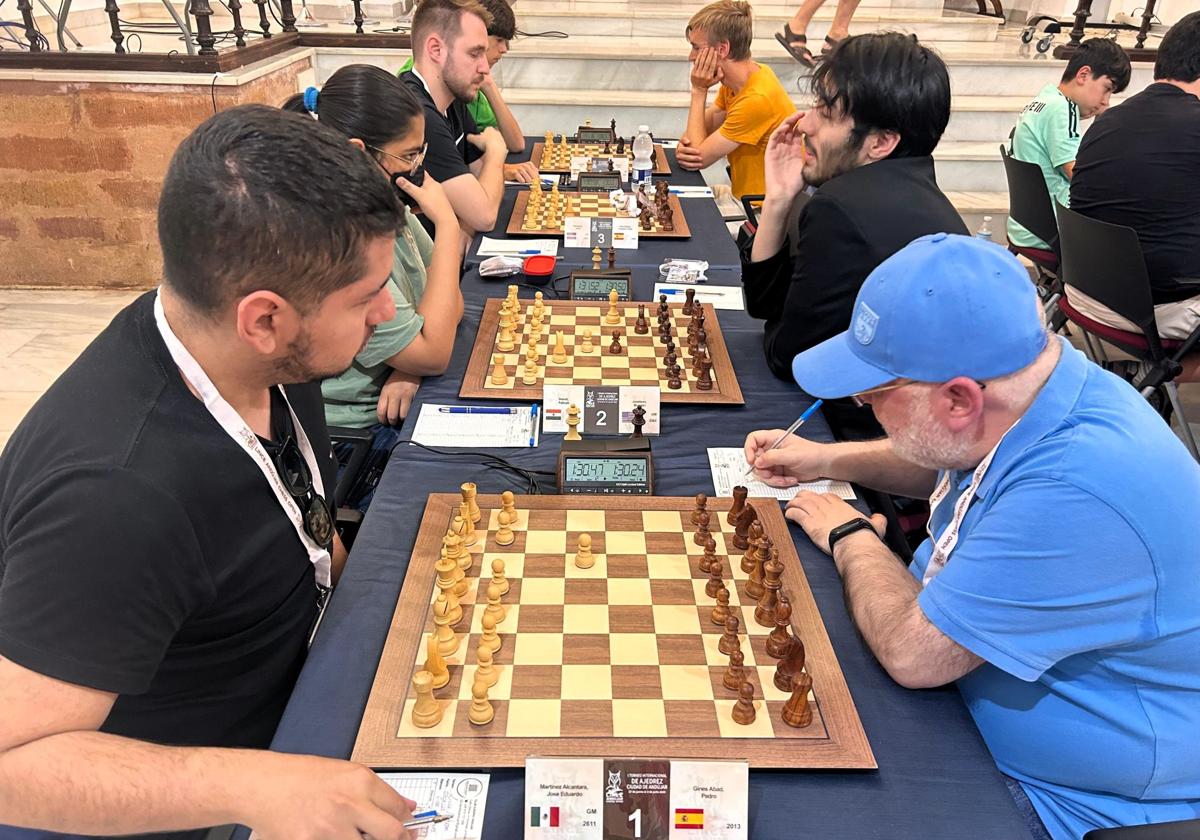 JUGADORES DE TODAS LAS EDADES SE CITAN EN EL TORNEO.