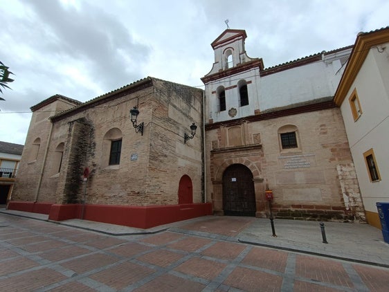 Antigua iglesia de Santiago un lugar desde donde podría partir la peregrinación hasta tierras gallegas.