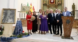 COLODRERO, ACOMPAÑADO POR MIEMBROS DE LA COFRADÍA MATRIZ, LA PEÑA Y EL CONSITORIO.