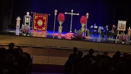 Bellido durante su sentida declamación en el Teatro Principal.