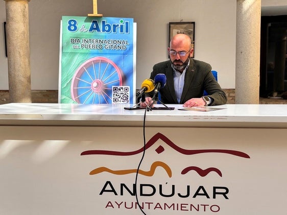 Manuel Mezquita durante la presentación de los actos.