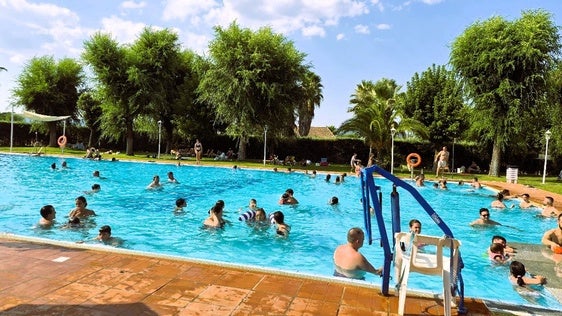 La oferta de baño al público ya se ha completado en Andújar