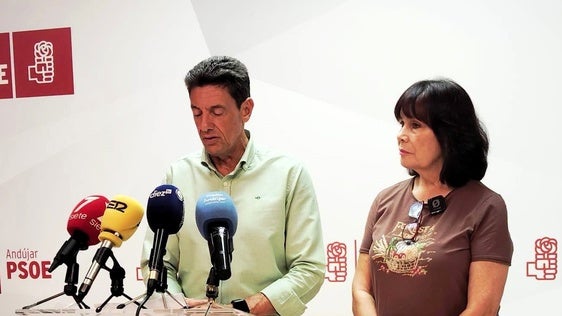 El PSOE exige soluciones a la situación que sufren los bomberos en Andújar