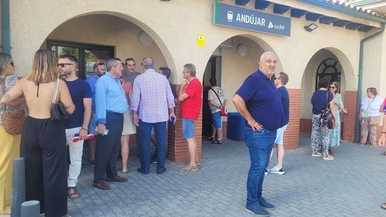 Andújar pierde cada vez más conexión por tren y carretera