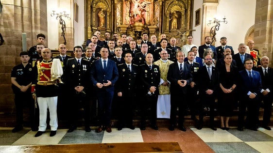 La Policía Local de Andújar recibe la gratitud pública en la fiesta de su patrón