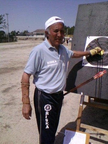 El arquero local, Alfredo Benítez, gana un campeonato en las fiestas patronales de Linares-Baeza