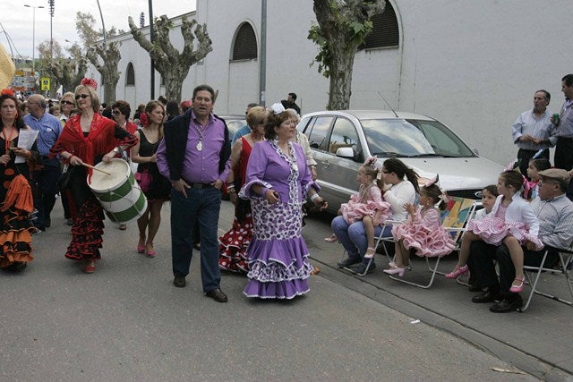 El botellón se limita a Colón el Jueves de Romería y las mesas por la ciudad podrán continuar como hasta ahora