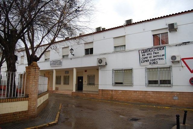 Adjudicado el servicio de la residencia de Villanueva