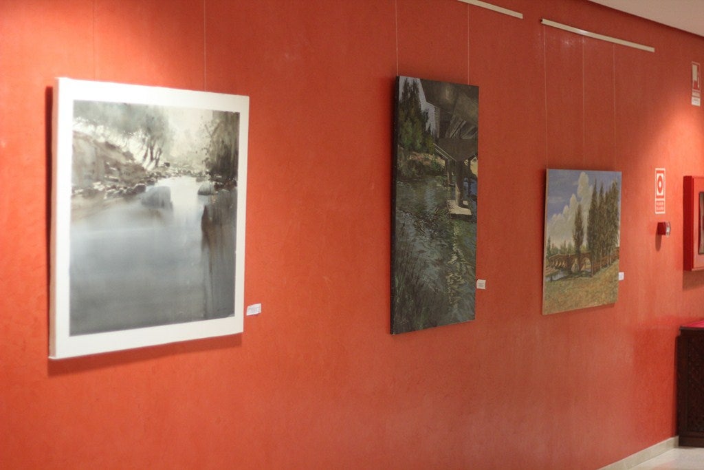 Las obras del certamen de pintura rápida se exponen en el Teatro Principal